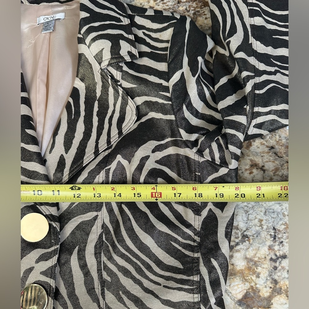 Beautiful Cache gold metallic zebra print long jacket sz LG pockets fully lined - Picture 12 of 13